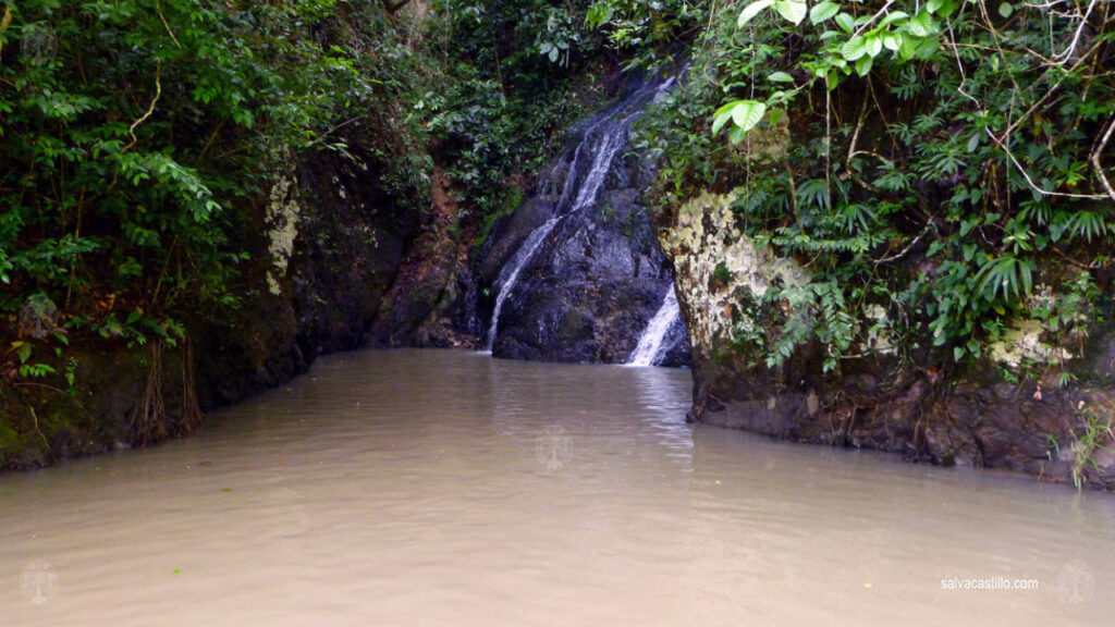 Panamá cascade 4